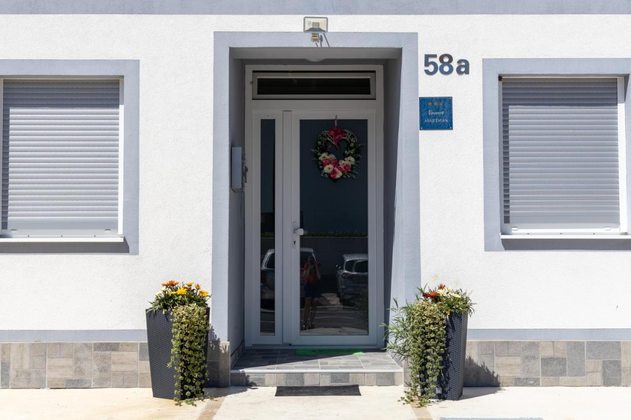 Apartmani Pranjic Πόρετς Εξωτερικό φωτογραφία