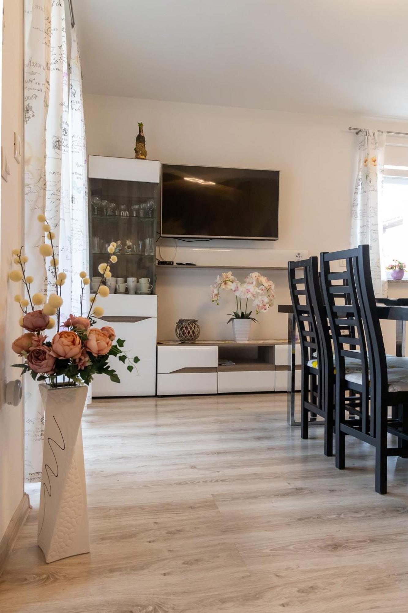 Apartmani Pranjic Πόρετς Εξωτερικό φωτογραφία